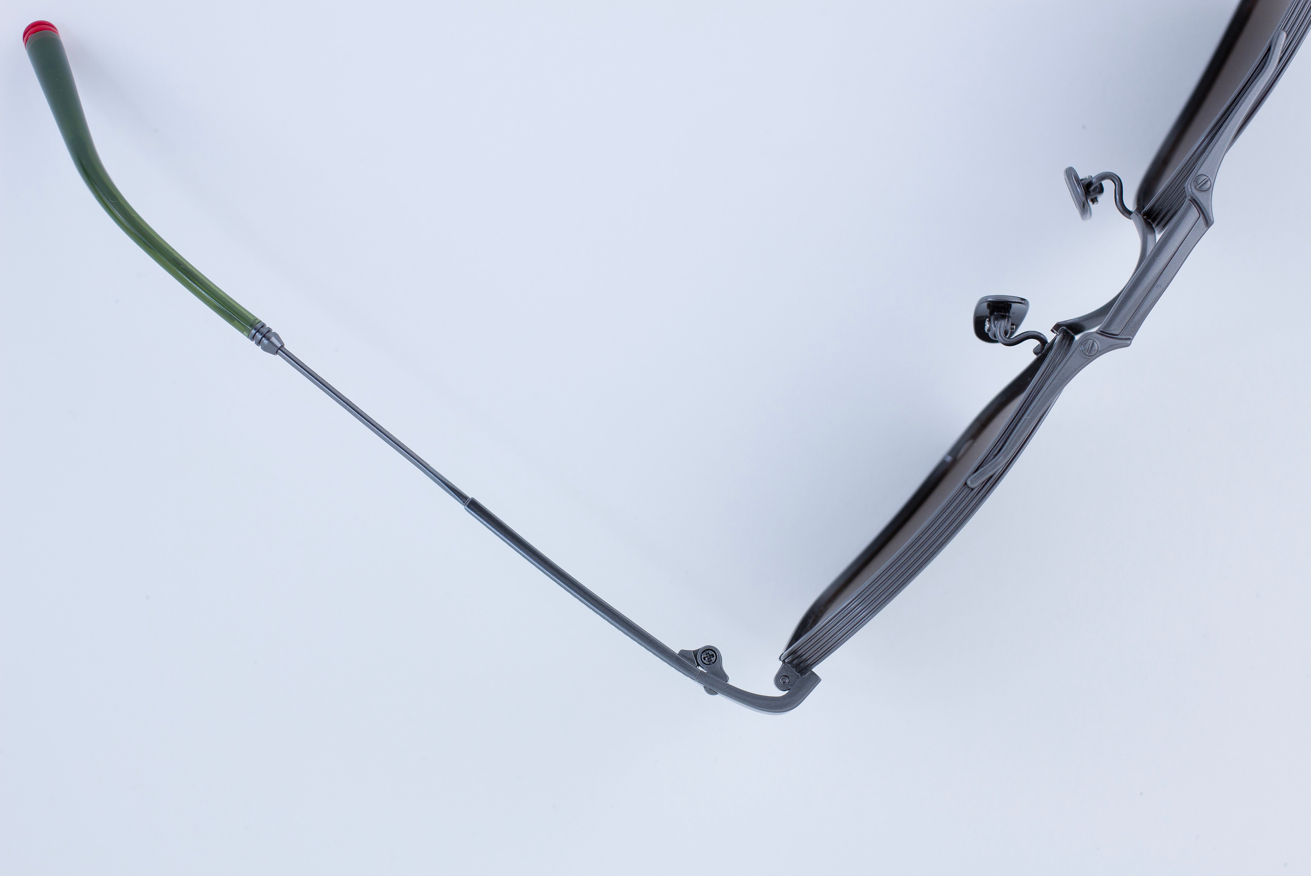 BEAVER - MATTE SILVER