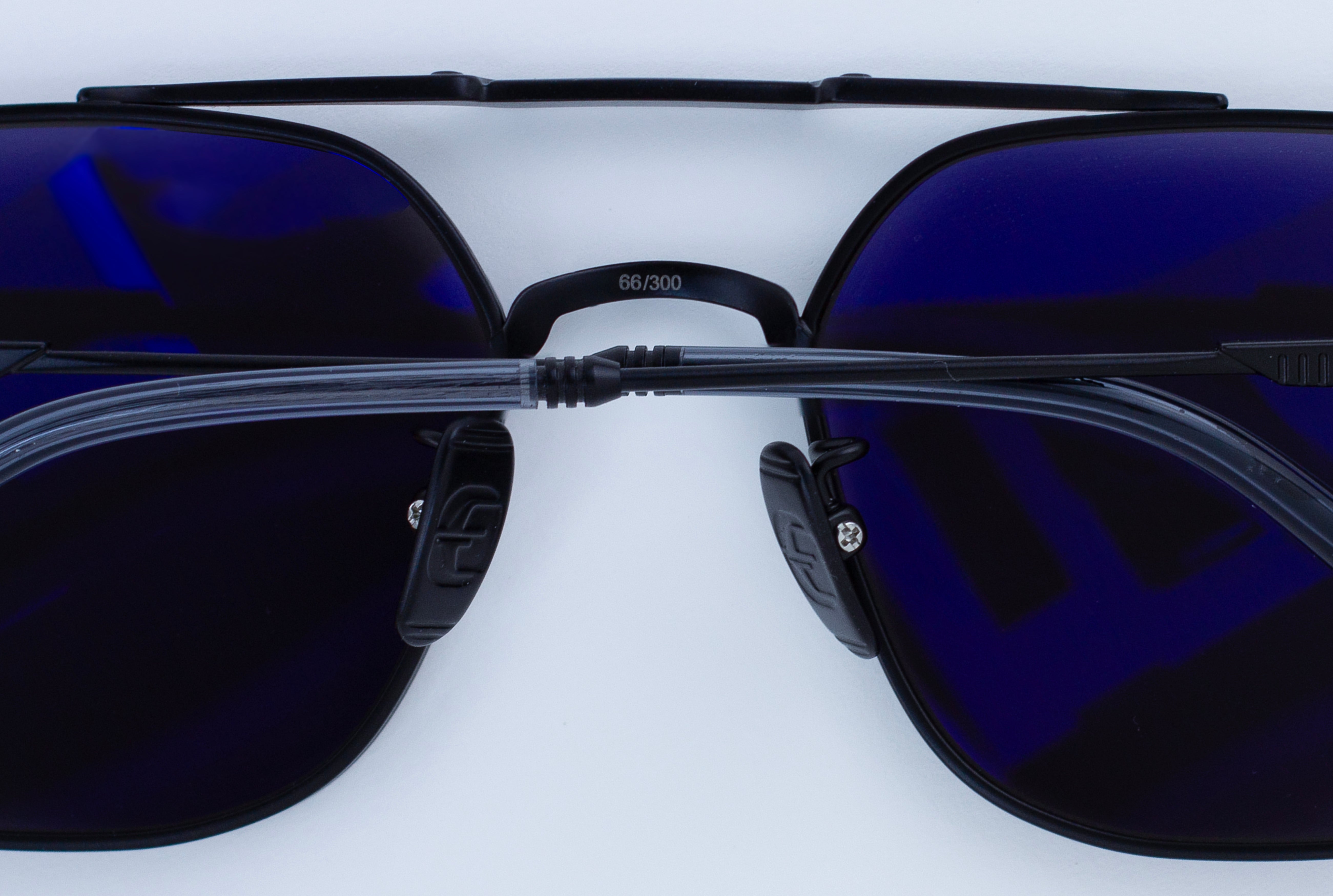 BEAVER - MATTE BLACK