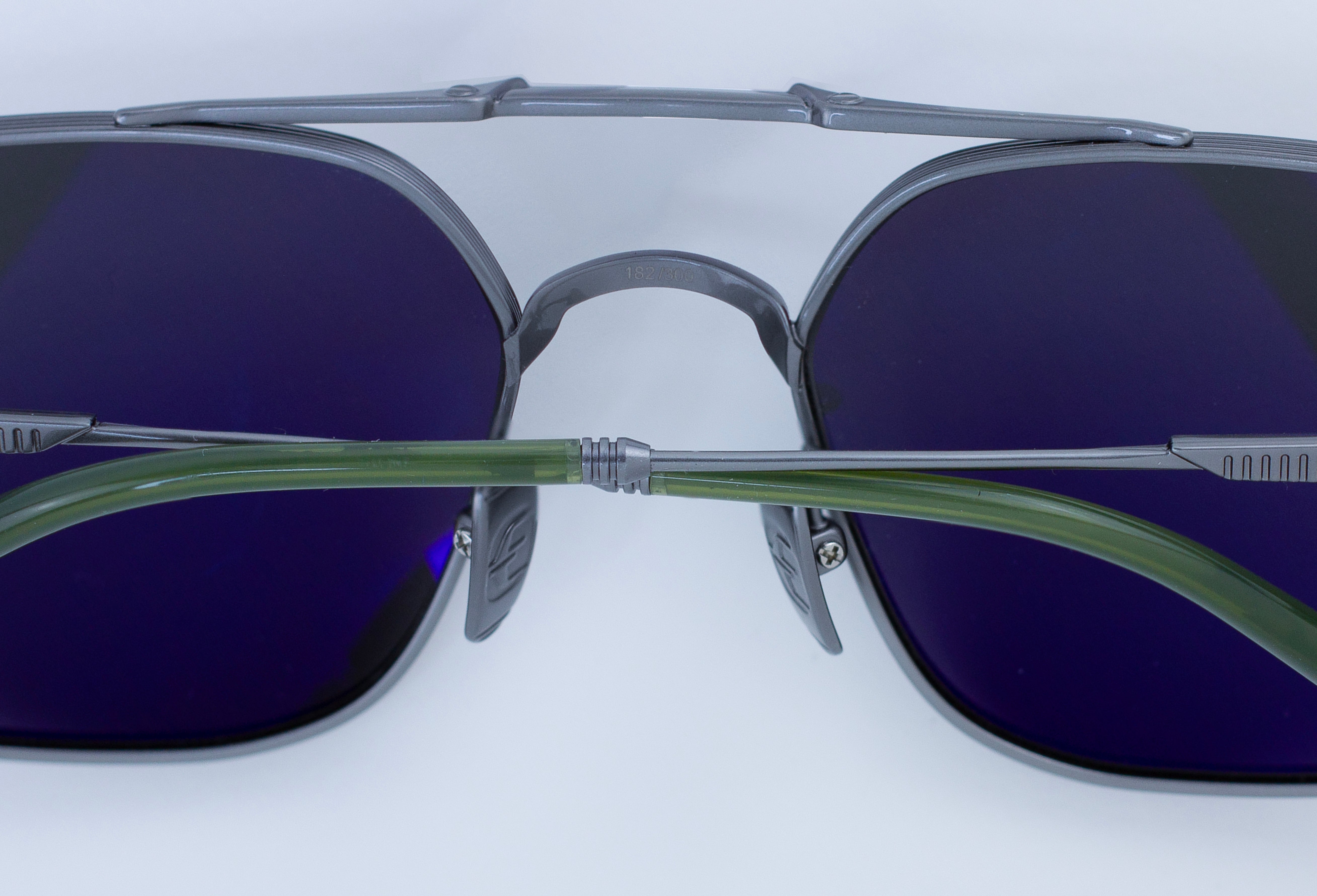 BEAVER - MATTE SILVER