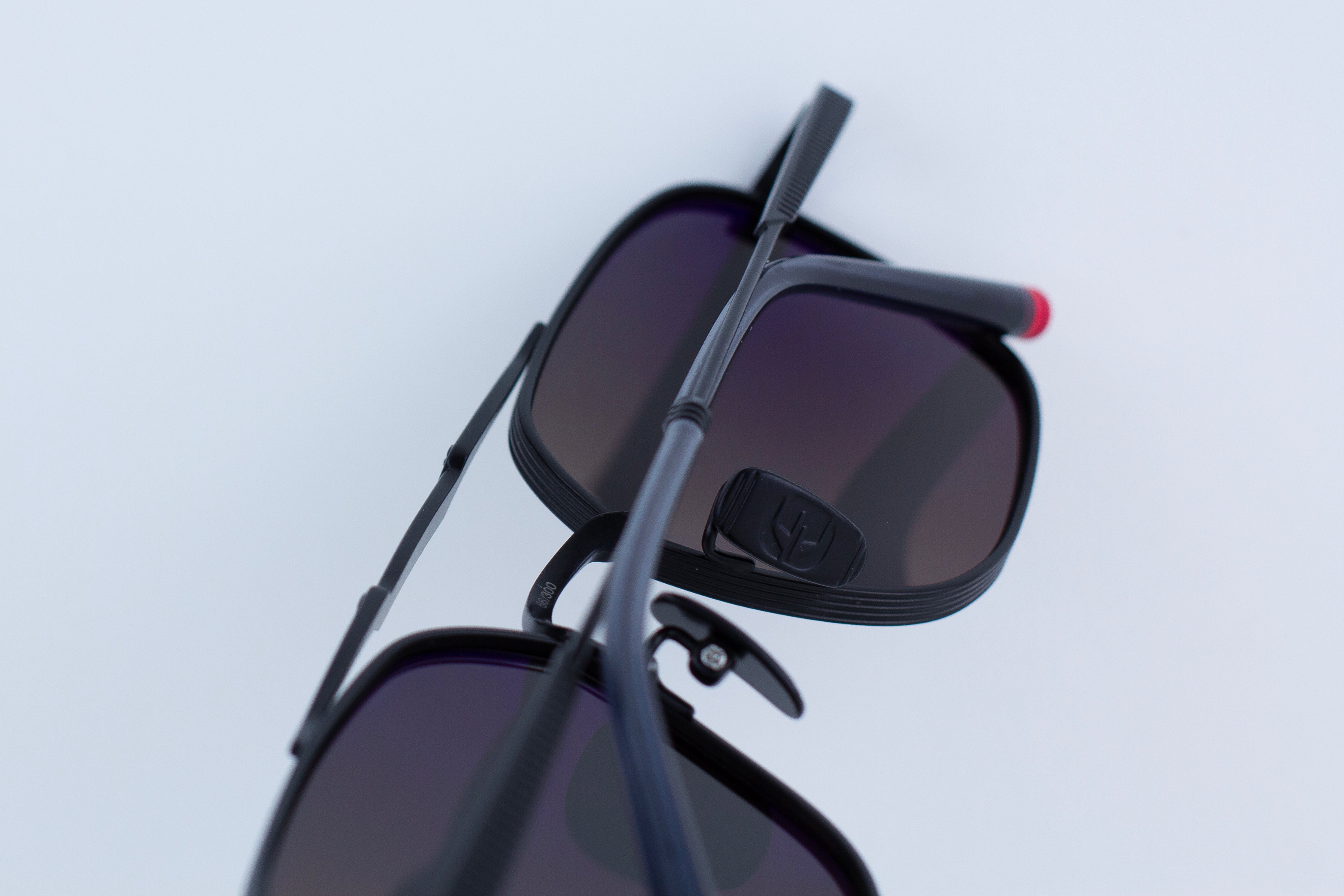 BEAVER - MATTE BLACK