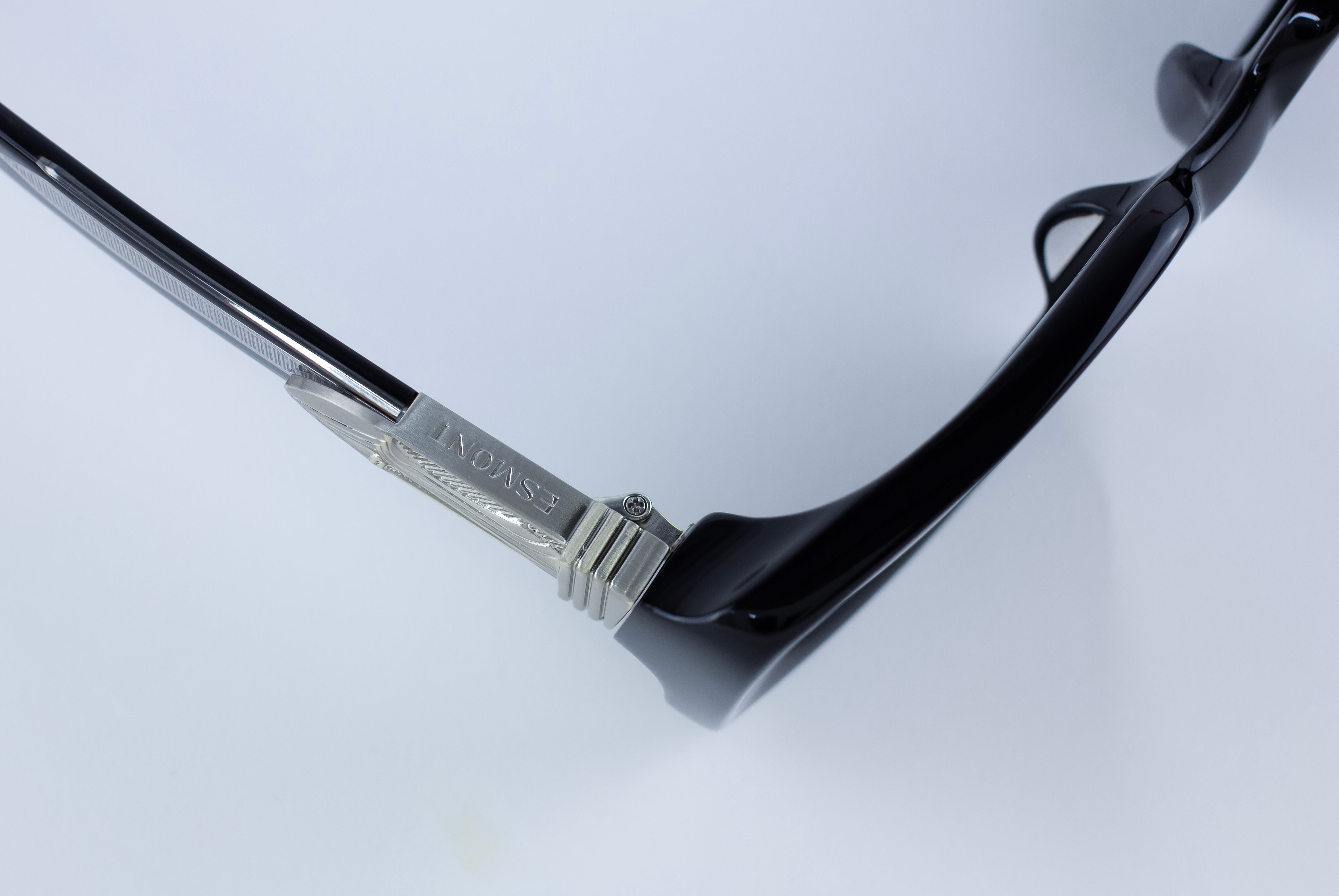 ARMSTRONG - PALLADIUM